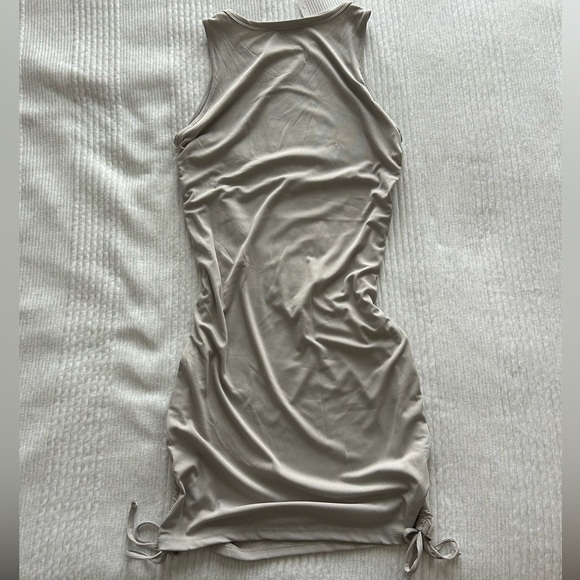 BTFBM: Dress with Cinched Sides (Size Large) - Picture 2 of 5